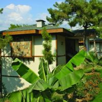 utopia world de luxe hotel