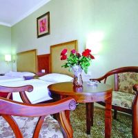 nox inn beach resort & spa