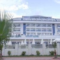white gold hotel & spa