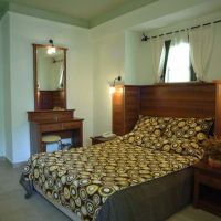 may garden club hotel