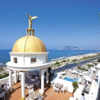 antique roman palace hotel