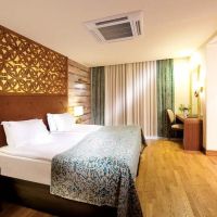 melas lara hotel
