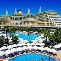 delphin imperial lara