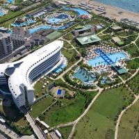 concorde deluxe resort