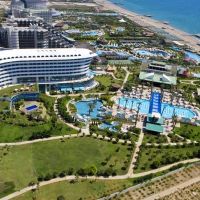 concorde deluxe resort