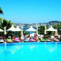 3s beach club hotel