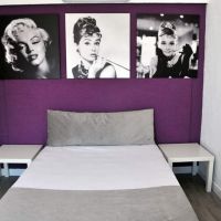 club cherry hotel & family suites