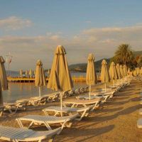 izer hotel & beach club