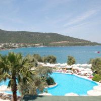 izer hotel & beach club