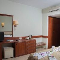sun city hotel & beach club
