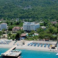 catamaran hotel