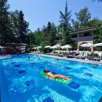 champion holiday village