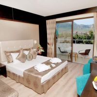 catamaran hotel