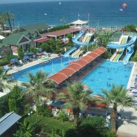 lims bona dea beach