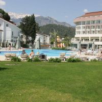the maxim resort hotel