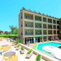 bona dea park hotel