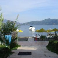 amos hotel