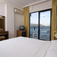 bliss beach hotel
