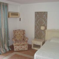 side iona hotel (ex. side life hotel)