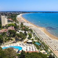 melas holiday village