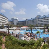 crystal hotels admiral resort suites&spa