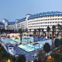 crystal hotels admiral resort suites&spa