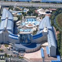 crystal hotels admiral resort suites&spa