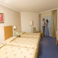 crystal hotels admiral resort suites&spa