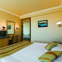 nova park hotel