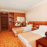 nerton beach hotel