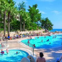 melas holiday village