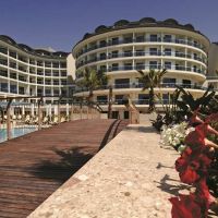 commodore elite suites & spa