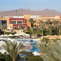 Amwaj Oyoun Hotel &Resort