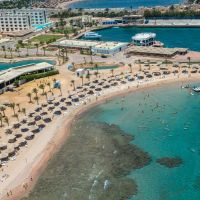 Golden Five Sapphire Suites