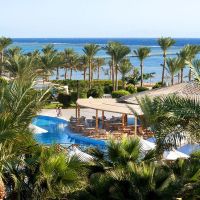 Amwaj Oyoun Hotel &Resort