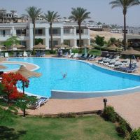 Renaissance Golden View Beach