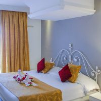 alba queen hotel