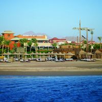 coral sea holiday resort & aqua park