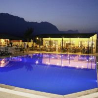 ares hotel