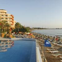 aska justin beach