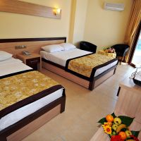 caretta beach hotel