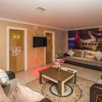 cleopatra tac hotel