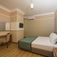 cleopatra tac hotel