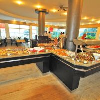club rexene resort