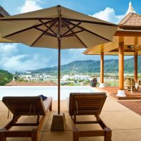 grand troyka hotel