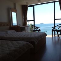 lara dinc hotel