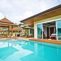 grand troyka hotel