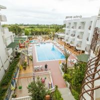 oz side hotel