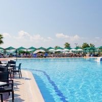 Paloma Paradise Beach