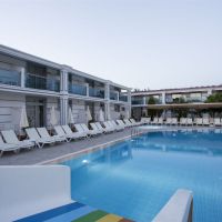 sun club side